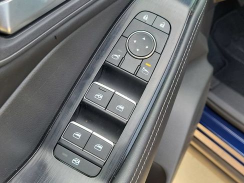 Used 2026 Nissan Rogue SL FWD image 15