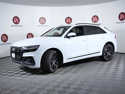 Used 2021 Audi Q8 Premium Plus w/ Premium Plus Package image 4