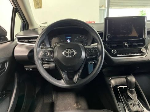 Used 2024 Toyota Corolla LE FWD image 21