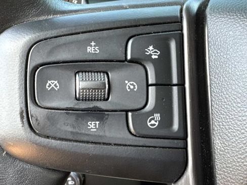 Used 2023 GMC Sierra 1500 AT4 w/ AT4 Premium Package AWD/4WD image 28
