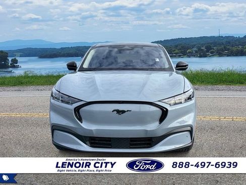 Used 2025 Ford Mustang Mach-E Premium image 8