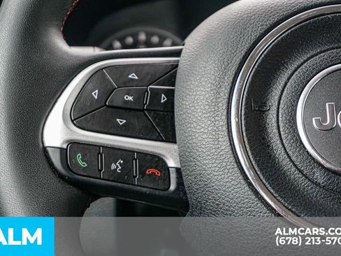 Used 2023 Jeep Renegade Trailhawk image 29