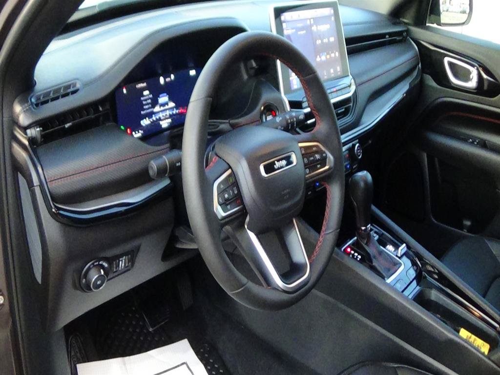 Certified 2024 Jeep Compass Trailhawk w/ Trailhawk Elite Group AWD/4WD image 20