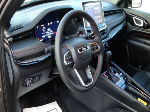 Certified 2024 Jeep Compass Trailhawk w/ Trailhawk Elite Group image 20