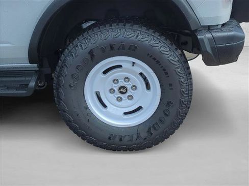 New 2026 Ford Bronco Heritage Edition image 10