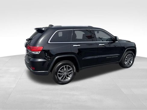 Used 2017 Jeep Grand Cherokee Limited image 6