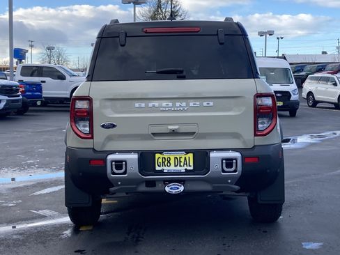 New 2025 Ford Bronco Sport Outer Banks w/ Sasquatch Outer Banks Package AWD/4WD image 6