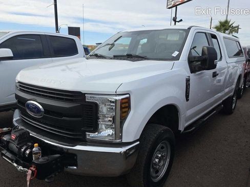 Used 2018 Ford F350 XL image 1