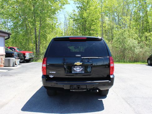 Used 2014 Chevrolet Suburban LT AWD/4WD image 6