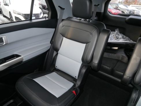 Certified 2023 Ford Explorer XLT w/ Equipment Group 202A image 12