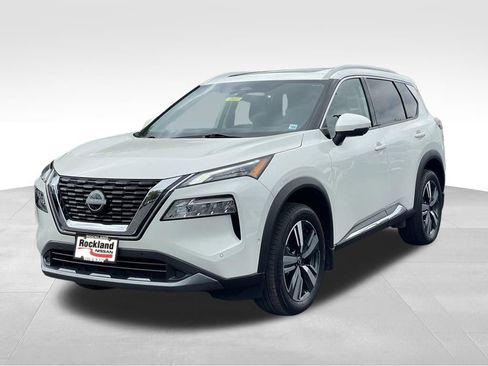 Certified 2023 Nissan Rogue SL AWD/4WD image 2