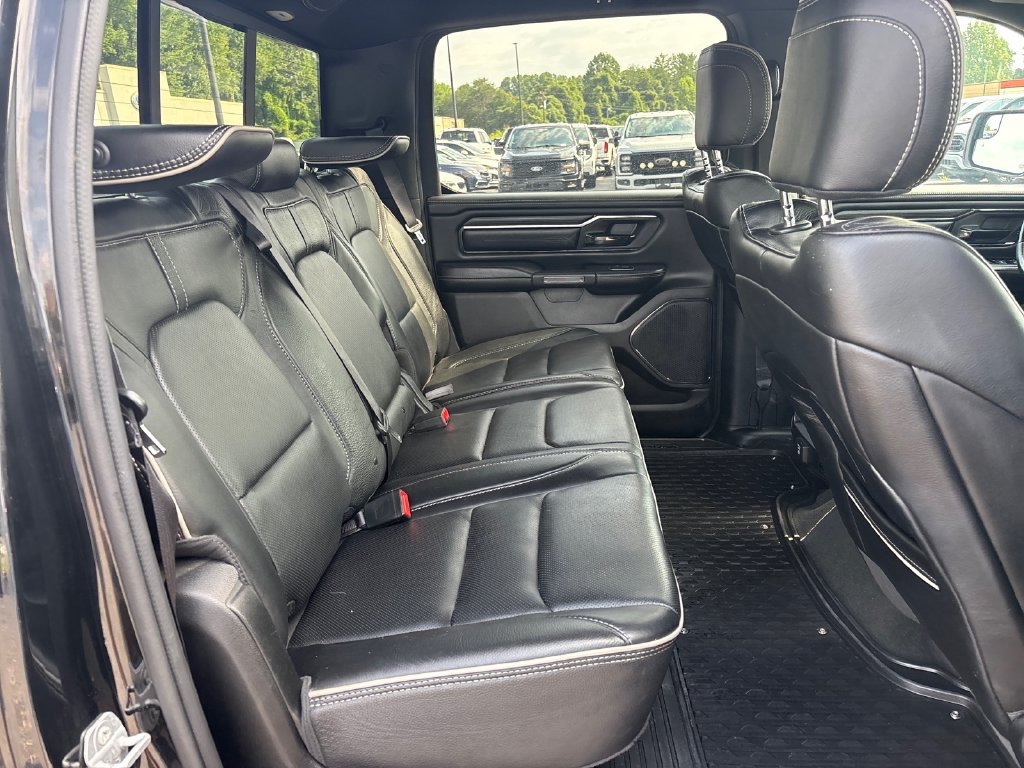 Used 2022 RAM 1500 Limited w/ Body-Colour Bumper Group AWD/4WD image 16