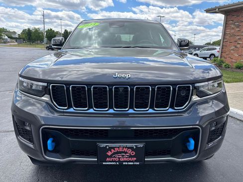 Used 2023 Jeep Grand Cherokee Overland w/ Advanced Protech Group III AWD/4WD image 8