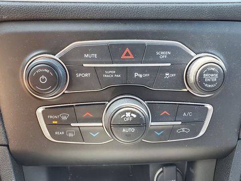 Used 2021 Dodge Charger SXT w/ Cold Weather Package AWD/4WD image 13