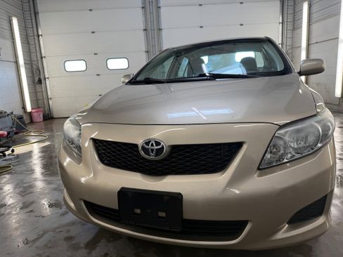 Used 2010 Toyota Corolla LE image 41