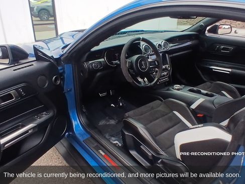 Used 2021 Ford Mustang Shelby GT500 w/ Technology Package RWD image 12