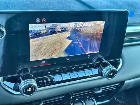 New 2025 GMC Canyon Elevation w/ Convenience Package image 15