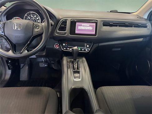 Used 2016 Honda HR-V EX image 10