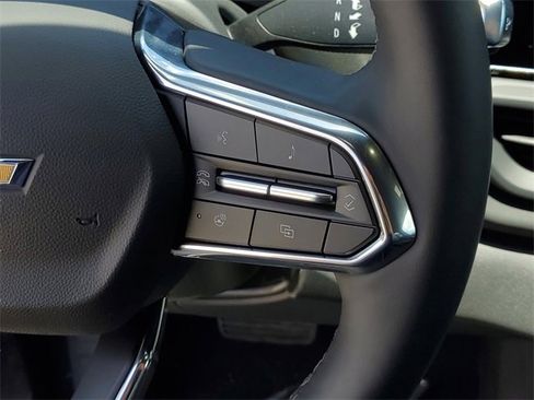 New 2025 Chevrolet Silverado EV LT image 24