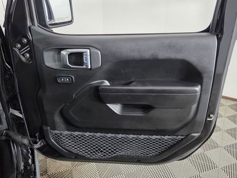 Used 2021 Jeep Wrangler Unlimited Sport AWD/4WD image 34