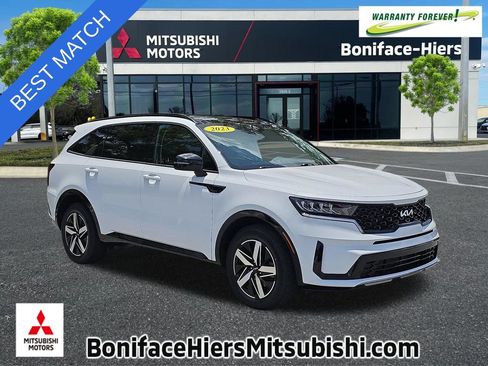 Used 2023 Kia Sorento S w/ Panoramic Sunroof Package FWD image 1