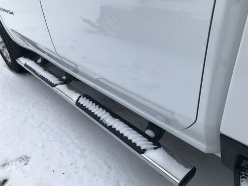 Used 2025 Chevrolet Silverado 2500 LTZ w/ LTZ Premium Package image 6