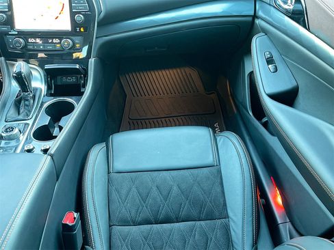 Used 2023 Nissan Maxima SR w/ Sport Mat Group image 24