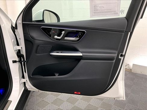Certified 2023 Mercedes-Benz GLC 300 image 25