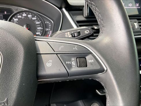 Used 2021 Audi Q5 2.0T Premium AWD/4WD image 24