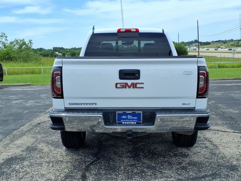 Used 2018 GMC Sierra 1500 SLT AWD/4WD image 6