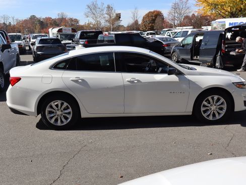 Certified 2024 Chevrolet Malibu LT image 11