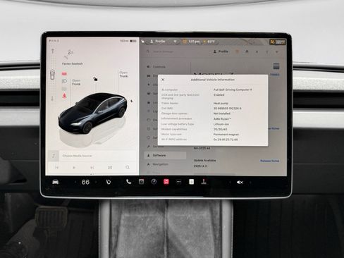 Used 2025 Tesla Model 3 Long Range RWD image 11