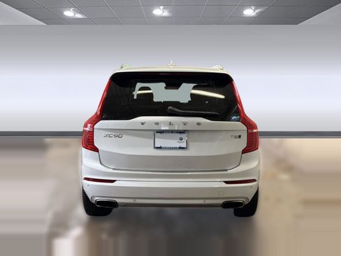 Used 2020 Volvo XC90 T5 Momentum AWD/4WD image 10