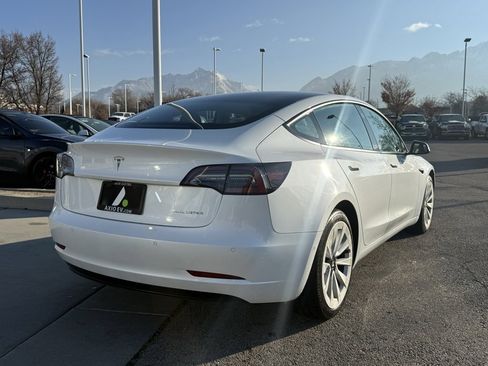 Used 2022 Tesla Model 3 Long Range image 7