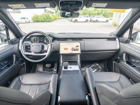 Certified 2024 Land Rover Range Rover SE AWD/4WD image 18