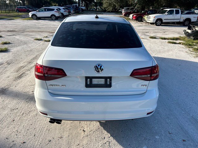 Used 2017 Volkswagen Jetta SE FWD image 18