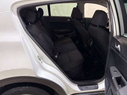 Used 2019 Kia Sportage LX AWD/4WD image 21