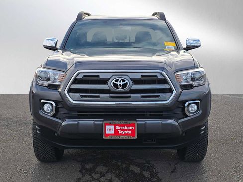 Certified 2016 Toyota Tacoma Limited image 10