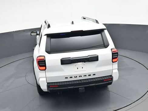 Used 2025 Toyota 4Runner SR5 image 27