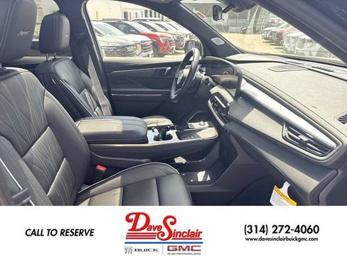 New 2026 Buick Enclave Avenir w/ Super Cruise Package FWD image 26