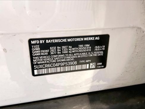 Used 2023 BMW X5 xDrive40i w/ Premium Package image 32