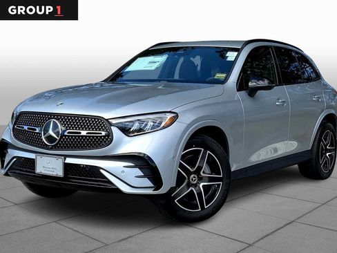 Certified 2025 Mercedes-Benz GLC 300 4MATIC image 1