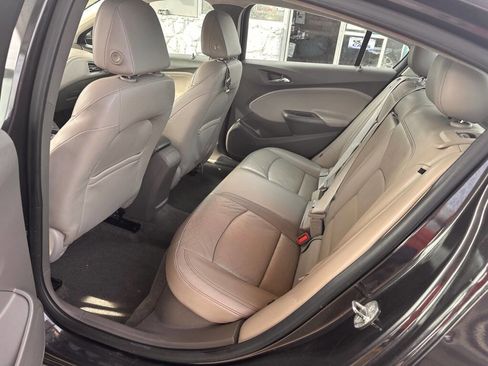Used 2016 Chevrolet Cruze Premier FWD image 15