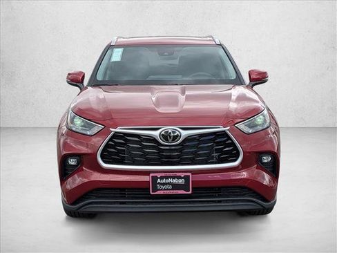 New 2026 Toyota Highlander XLE AWD/4WD image 6