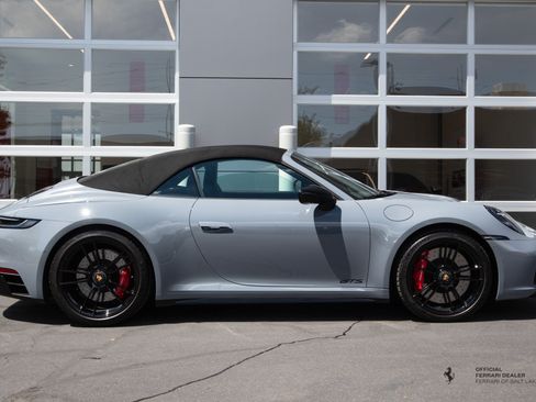 Used 2023 Porsche 911 Carrera 4 GTS AWD/4WD image 6