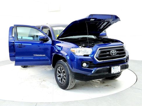 Certified 2023 Toyota Tacoma SR5 image 9