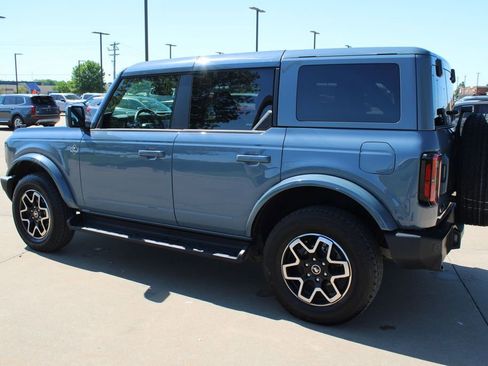 Used 2025 Ford Bronco Outer Banks AWD/4WD image 17