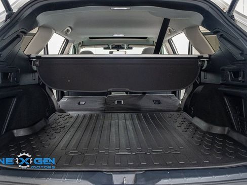 Used 2024 Subaru Outback Premium image 46