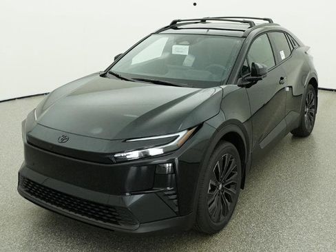 New 2026 Toyota C-HR AWD/4WD image 8