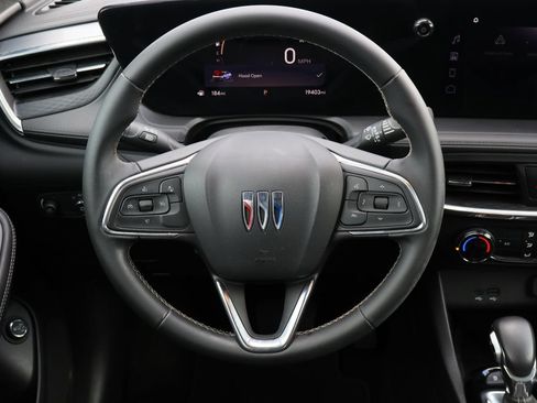Certified 2024 Buick Encore GX Preferred FWD image 13